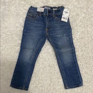 Toddler Boy’s Osh Kosh skinny jeans. Size 2T, NWT.